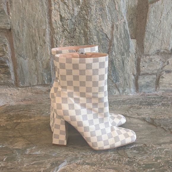 Checkered Heeled Boots - Picture 1 of 7